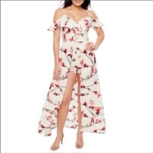 NWT 🎉Premier Amour Floral Jumpsuit size 14